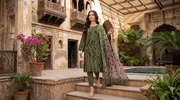 3-Piece Linen Suit With Linen Dupatta